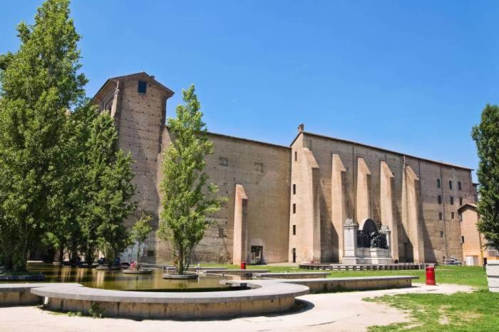 Palazzo Altavilla Deluxe Parma Exterior photo